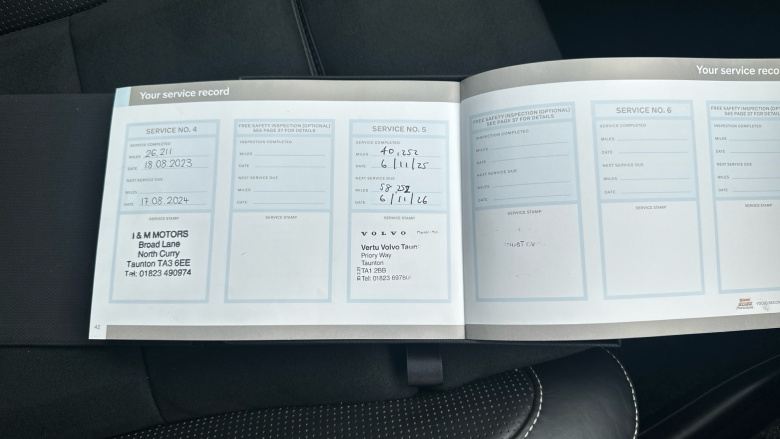 Volvo Xc40 2.0 D4 [190] R DESIGN 5dr AWD Geartronic Diesel Estate